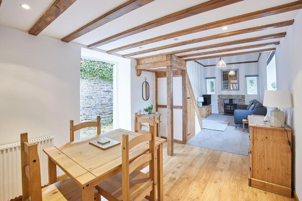 Woodland Cottage In Cornwall With Walled Garden Helston Exterior foto